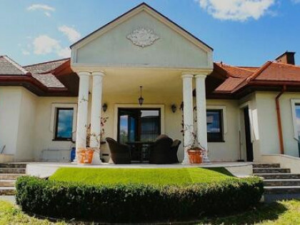 Ekskluzywny dworek w Klaudynie na pograniczu Warszawy 2016r