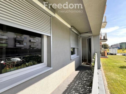 Mieszkanie na parterze blisko szpitala jak nowe