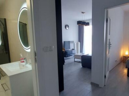 Sprzedam 2 mieszkania 2x 35m2 obok siebie. Kraków,