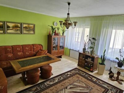 Sprzedam bezczynszowe mieszkanie w kamienicy w Praszce.