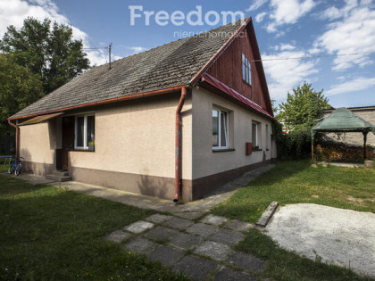 Dom z ogrodem i 4 pokojami – Wierzawice