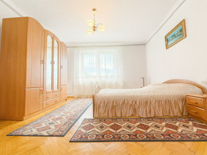 Dom 130 m² z budynkiem gospodarczym - 14,7a