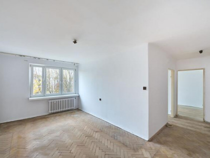 Przestronne mieszkanie z potencjałem na Azorach.