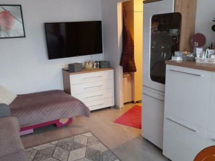 Sprzedam małe przytulne z dużym balkonem