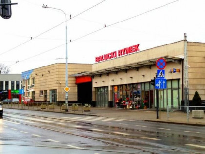 Sprzedam Box handlowy na Rynku Bałuckim w Łodzi