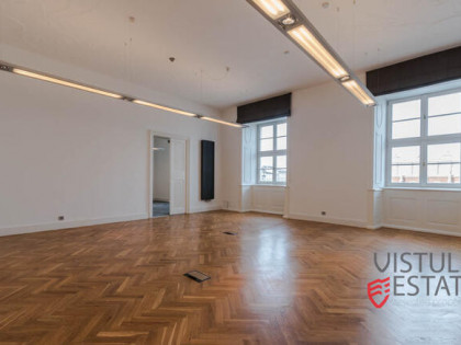 Do wynajęcia lokal biurowy przy Rynku Głównym