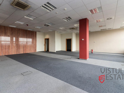 Lokal biurowy 943 m2