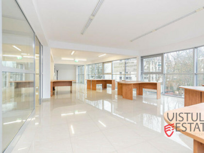 LOKAL BIUROWY 155 M2