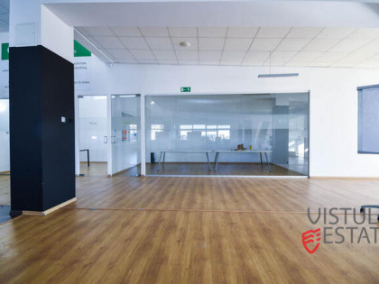 Lokal biurowy z parkingiem, Grzegórzki