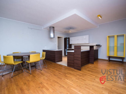 Apartament 3-pokojowy w centrum