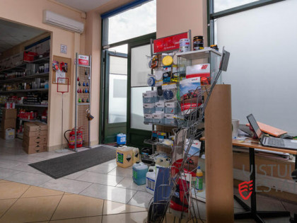 Przestronny lokal 104 m2 | okolica Sosnowieckiej