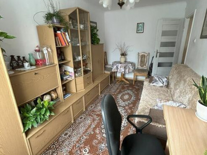 Sprzedam 3 pokojowe mieszkanie w centrum Kielc