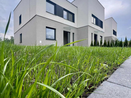 KOMFORTOWA PRZEMYŚLANA ARCHITEKTURA