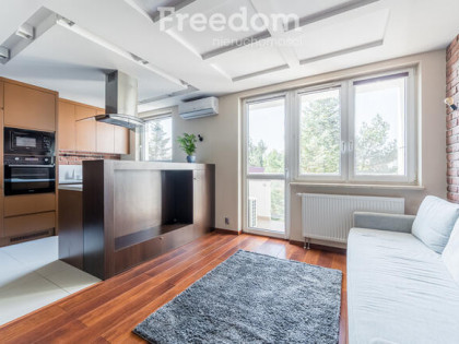 Do wynajęcia 2-pokojowe mieszkanie z balkonem