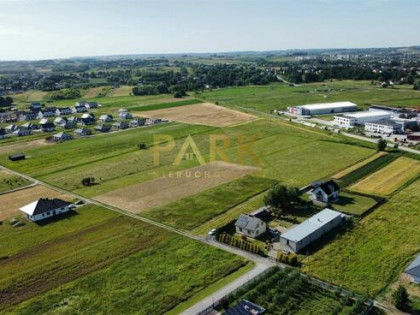 Działka na sprzedaż - Lutoryż