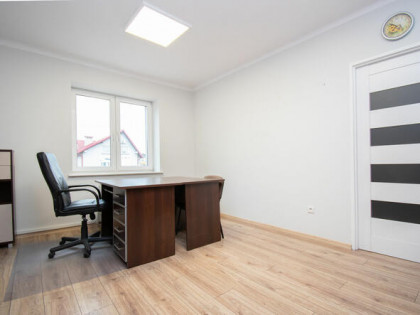 Lokal biurowy na wynajem - ul. Podkarpacka