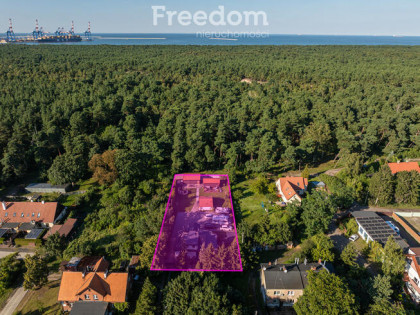 Duża działka, piękny dom oraz domek letniskowy!