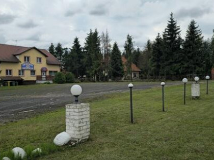Sprzedam Budynek 490m2 z działką 3390m2