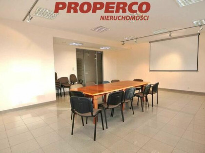 Lokal użytkowy Janki