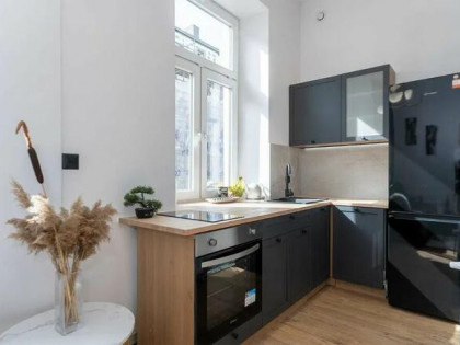 CUDOWNE Dwupokojowe - w samym centrum, obok Fabryczna, od za