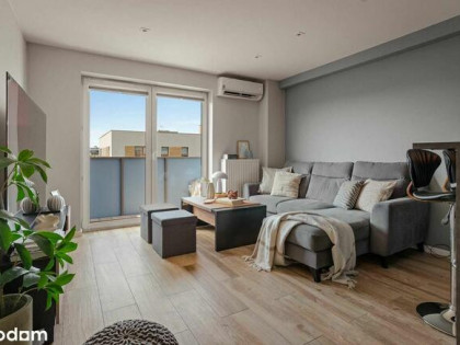 Na sprzedaż: mieszkanie 3 pok, 2 miejsca postojowe