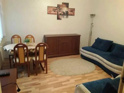 Przytulna i tania w utrzymaniu kawalerka w Krakowie.