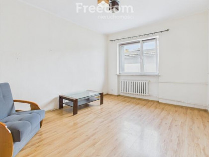 Kawalerka w świetnej lokalizacji - Reden