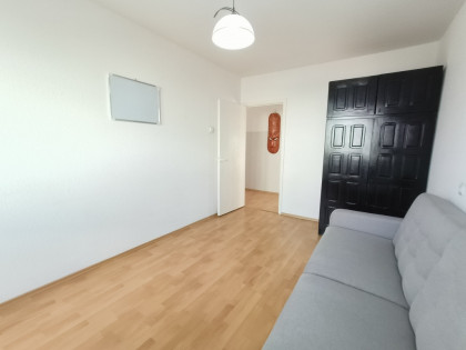 Na sprzedaż 3-pokojowe mieszkanie – os. Kaliny.