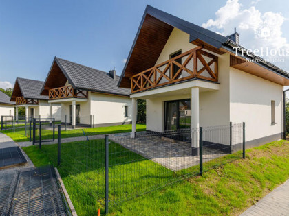 Mazurska Osada - domy rekreacyjne z basenem