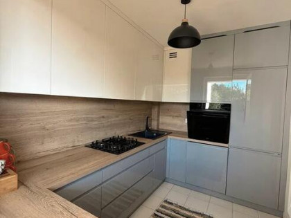 Jastrzębie Zdrój - trzypokojowe mieszkanie z tarasem.