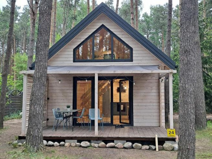 Dom drewniany dom letniskowy dom caloroczny