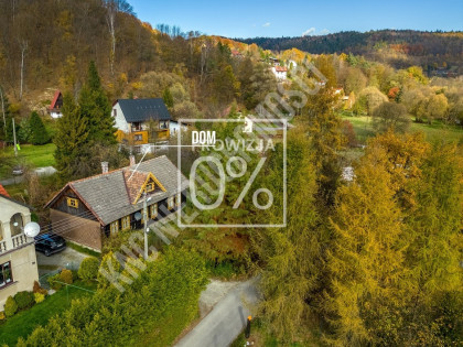 Drewniany dom z duszą, który czeka na Ciebie