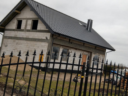 Gleźnowo dom w stanie surowym zamknietym dz 2 tys