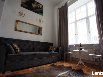 Apartament Śródmieście Hoża 41. Na dni, tygodnie.