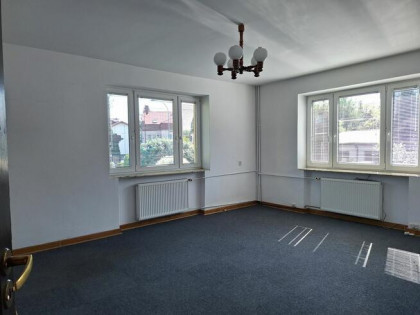 Lokal na kreatywne biuro z magazynem Wilanów