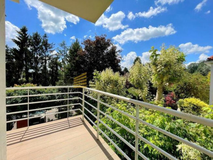 Apartament w kameralnym budynku na Wilanowie.