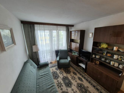 Rataje/ 3-pokoje,Niski blok, super lokalizacja !!