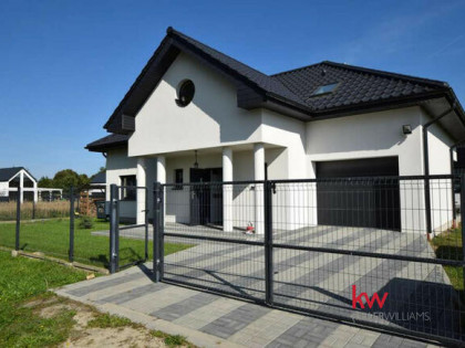 Dom Sierosław gm. Wolin,