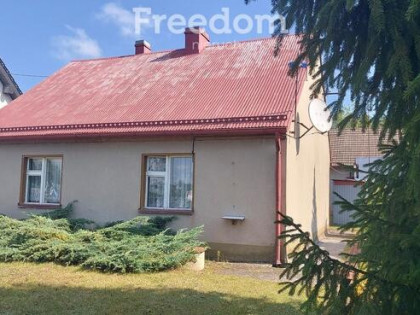 Przyjazny domek na dużej działce