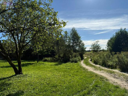 Działka z możliwością zabudowy blisko j. Białe