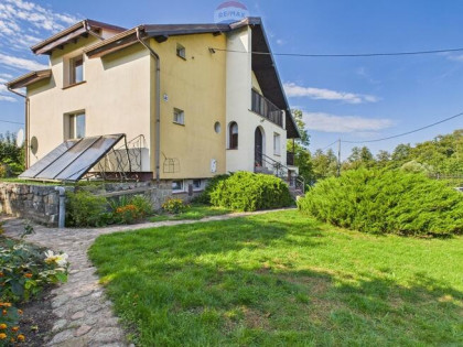 Przestronny dom rodzinny z działką 2000 m²