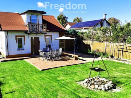 Domek z ogrodem i stawem w Suszu na sprzedaż