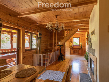 Dwa domki letniskowe nad jeziorem , Szkotowo