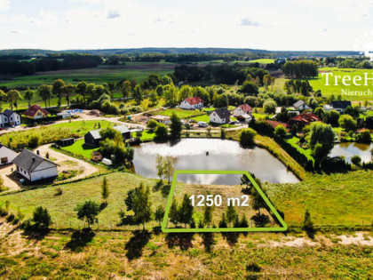 Działka budowlana nad stawem w sercu Mazur!