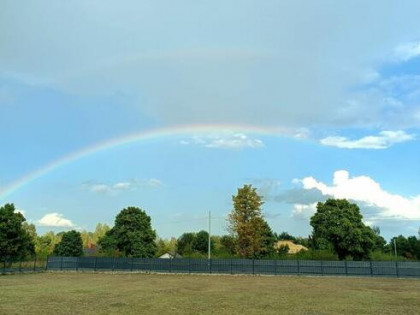Działka budowlana - 1750 m, ogrodzona z mediami