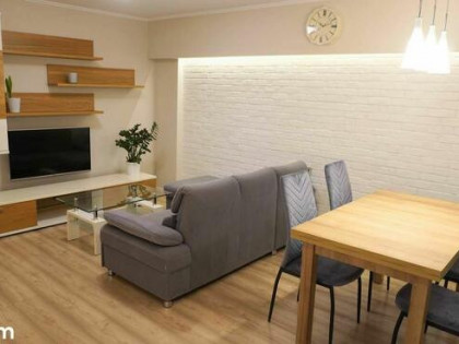 Wynajmę mieszkanie 3-pok. z loggią doskonale skomunikowane