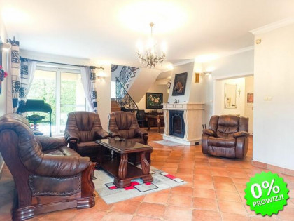 Dom Ustanów gm. Prażmów