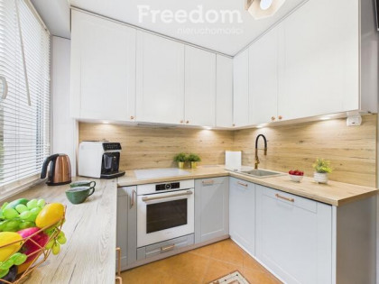 3-pokojowe mieszkanie,, Dworcowa 69, 2 piętro