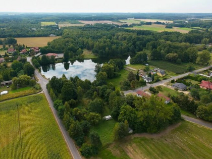 Na sprzedaż budowlana działka 5000 m z wykopanym stawem