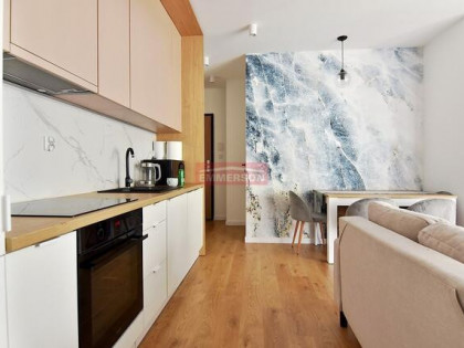 Balkon 5,5m2, Centrum, 3-pokoje